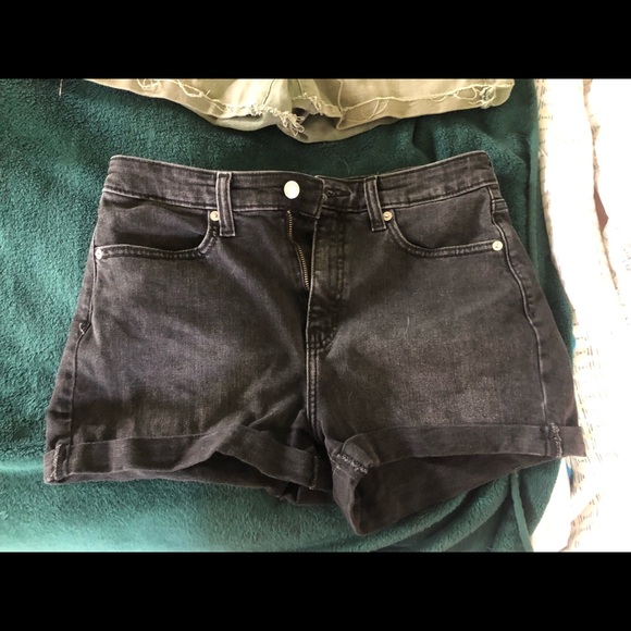 Lot of Target (wild fable and universal thread) high rise shorts - Picture 7 of 15